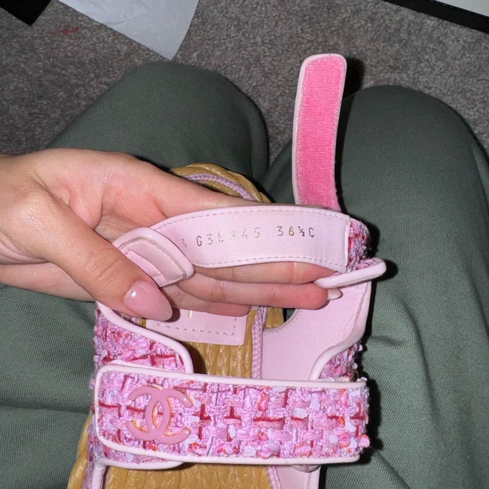 Authentic Chanel Pink Tweed Dad Sandals ( pre-owned ) - Picture 4 of 6